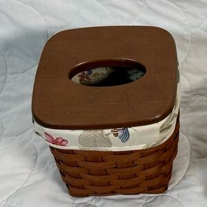 Longaberger 2008 Tissue Basket with Lid and Liner
